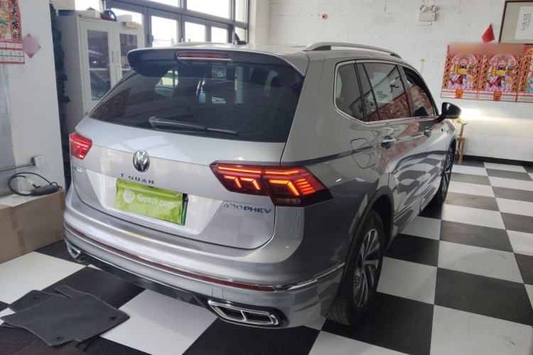 Used Volkswagen Tiguan L New Energy 2022 430 PHEV Plug-in Hybrid Flagship Edition Rear Right 45 Deg