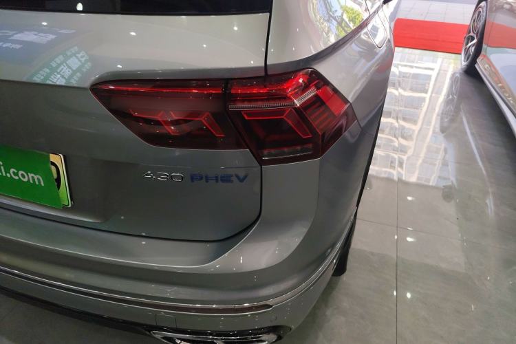 Used Volkswagen Tiguan L New Energy 2022 430 PHEV Plug-in Hybrid Flagship Edition Right Rear Taillight