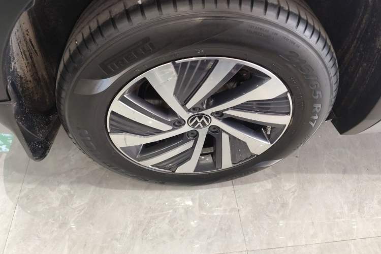Used Volkswagen Tiguan L New Energy 2022 430 PHEV Plug-in Hybrid Flagship Edition Right Rear Wheel Hub