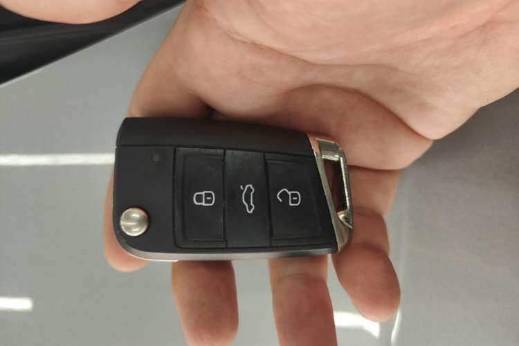 Used Volkswagen Tiguan L New Energy 2022 430 PHEV Plug-in Hybrid Flagship Edition Vehicle Key