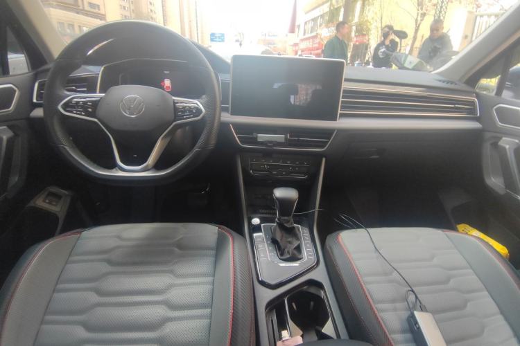 Used Volkswagen Tiguan L New Energy 2022 430 PHEV Plug-in Hybrid Flagship Edition Center Console