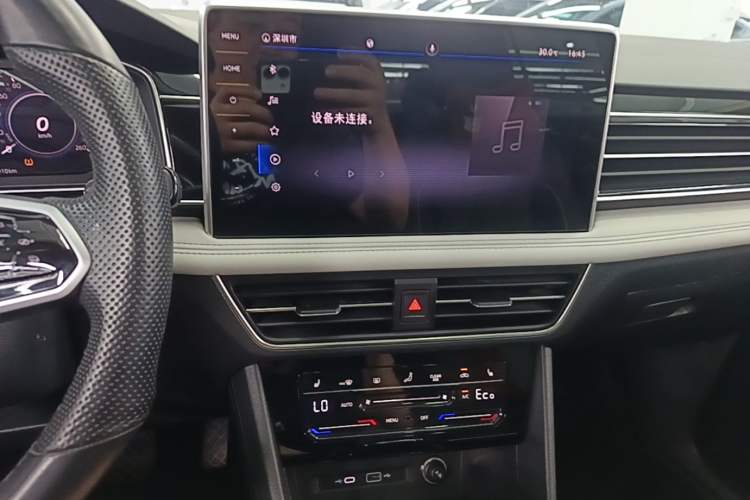 Used Volkswagen Tiguan L New Energy 2022 430 PHEV Plug-in Hybrid Prestige Edition Audio And AC Panel