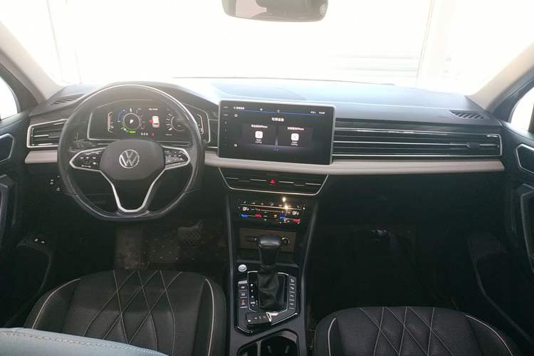 Used Volkswagen Tiguan L New Energy 2022 430 PHEV Plug-in Hybrid Flagship Edition Center Console
