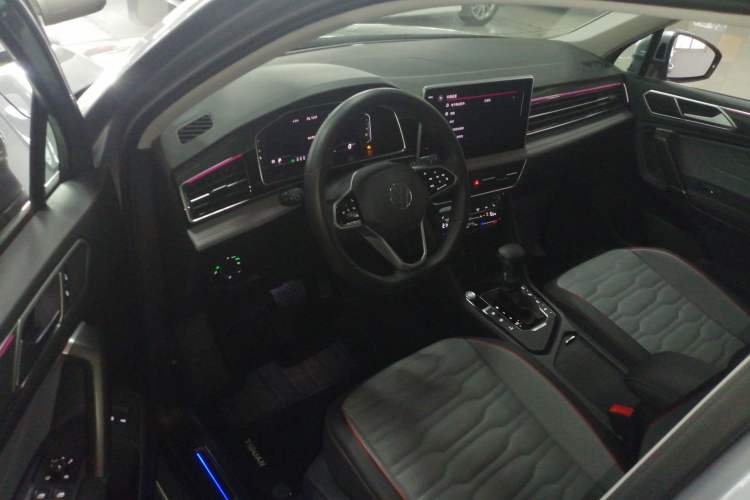 Used Volkswagen Tiguan L New Energy 2022 430 PHEV Plug-in Hybrid Flagship Edition Driver Seat
