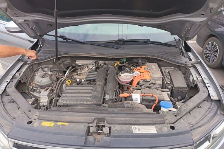 Used Volkswagen Tiguan L New Energy 2022 430 PHEV Plug-in Hybrid Flagship Edition Engine Bay