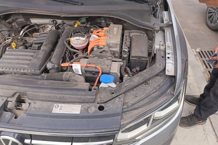 Used Volkswagen Tiguan L New Energy 2022 430 PHEV Plug-in Hybrid Flagship Edition Engine Bay Left