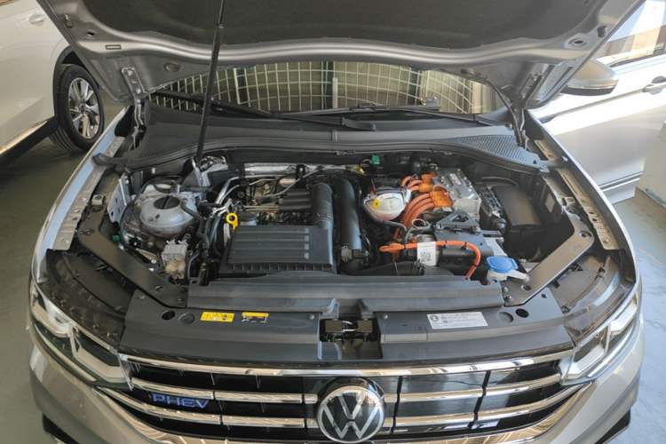 Used Volkswagen Tiguan L New Energy 2022 430 PHEV Plug-in Hybrid Flagship Edition Engine Bay