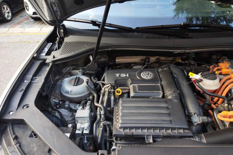 Used Volkswagen Tiguan L New Energy 2022 430 PHEV Plug-in Hybrid Flagship Edition Engine Bay Right