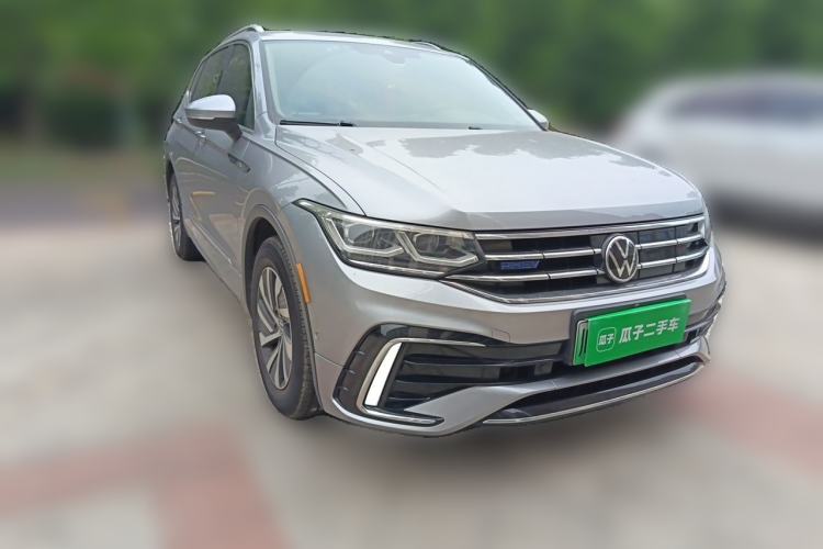 Used Volkswagen Tiguan L New Energy 2022 430 PHEV Plug-in Hybrid Flagship Edition Front Right 45 Deg