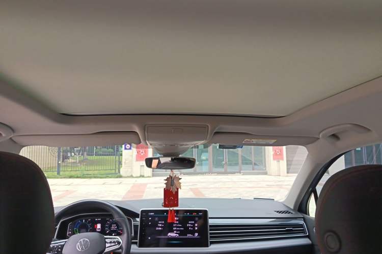 Used Volkswagen Tiguan L New Energy 2022 430 PHEV Plug-in Hybrid Flagship Edition Headliner
