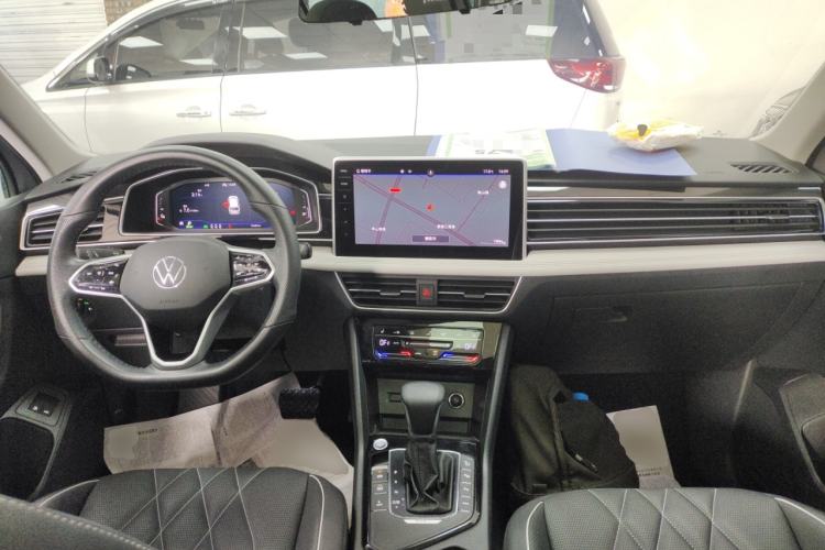 Used Volkswagen Tiguan L New Energy 2022 430 PHEV Plug-in Hybrid Prestige Edition Interior 2