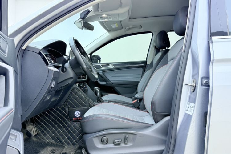 Used Volkswagen Tiguan L New Energy 2022 430 PHEV Plug-in Hybrid Flagship Edition Interior 2