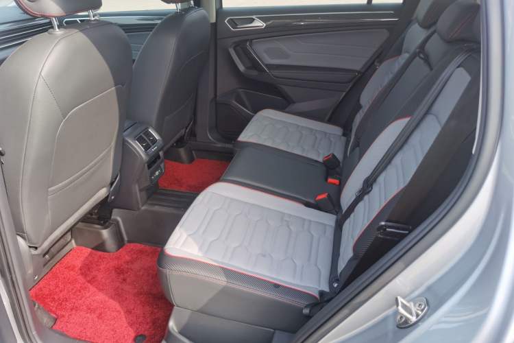 Used Volkswagen Tiguan L New Energy 2022 430 PHEV Plug-in Hybrid Flagship Edition Interior 2