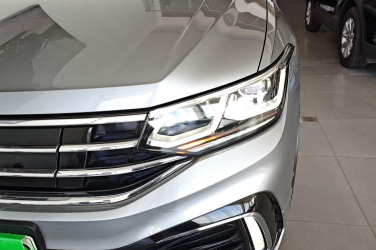 Used Volkswagen Tiguan L New Energy 2022 430 PHEV Plug-in Hybrid Flagship Edition Left Front Headlight