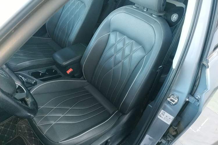 Used Volkswagen Tiguan L New Energy 2022 430 PHEV Plug-in Hybrid Flagship Edition Left Front Seat