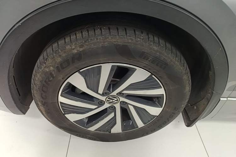 Used Volkswagen Tiguan L New Energy 2022 430 PHEV Plug-in Hybrid Prestige Edition Left Front Wheel Hub