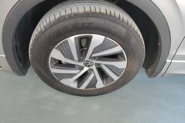 Used Volkswagen Tiguan L New Energy 2022 430 PHEV Plug-in Hybrid Flagship Edition Left Front Wheel Hub