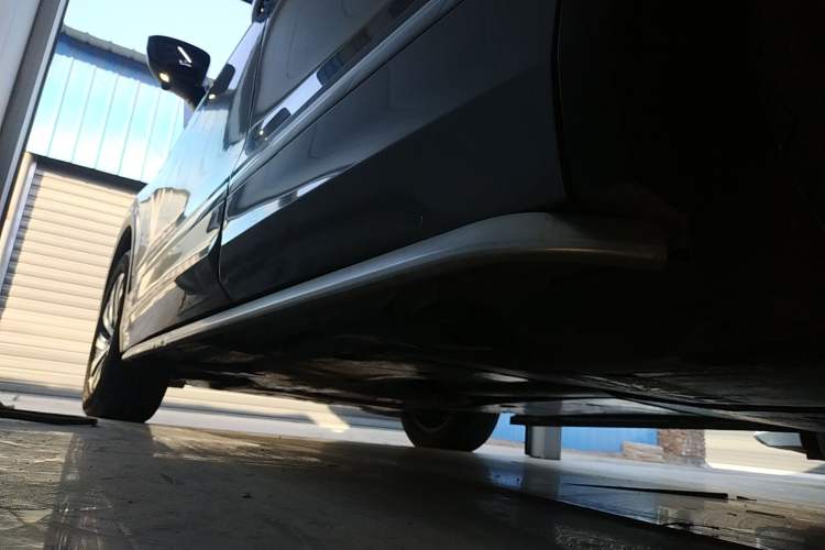 Used Volkswagen Tiguan L New Energy 2022 430 PHEV Plug-in Hybrid Flagship Edition Left Side Sill