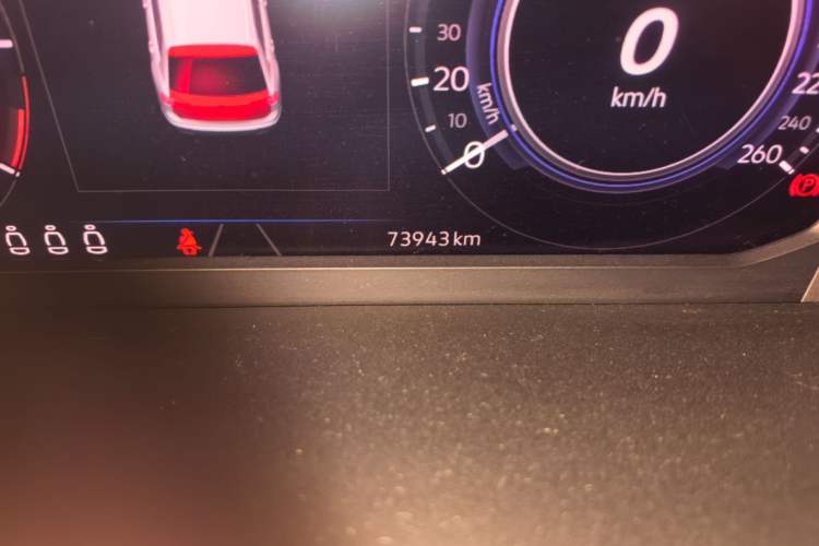 Used Volkswagen Tiguan L New Energy 2022 430 PHEV Plug-in Hybrid Flagship Edition Odometer Close Up