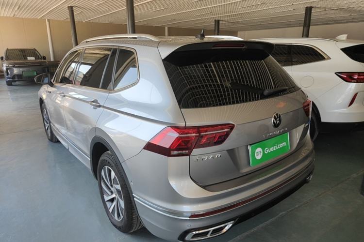 Used Volkswagen Tiguan L New Energy 2022 430 PHEV Plug-in Hybrid Flagship Edition Rear Left 45 Deg