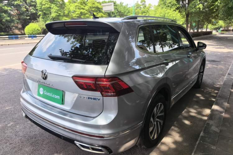 Used Volkswagen Tiguan L New Energy 2022 430 PHEV Plug-in Hybrid Prestige Edition Rear Right 45 Deg