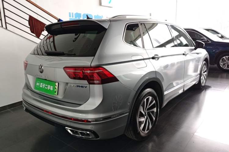 Used Volkswagen Tiguan L New Energy 2022 430 PHEV Plug-in Hybrid Flagship Edition Rear Right 45 Deg