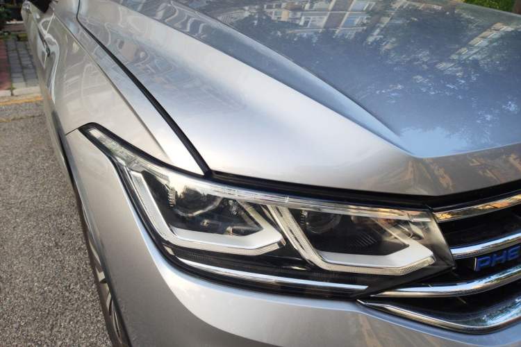 Used Volkswagen Tiguan L New Energy 2022 430 PHEV Plug-in Hybrid Flagship Edition Right Front Headlight
