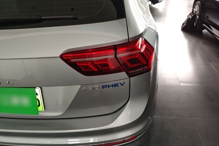 Used Volkswagen Tiguan L New Energy 2022 430 PHEV Plug-in Hybrid Flagship Edition Right Rear Taillight