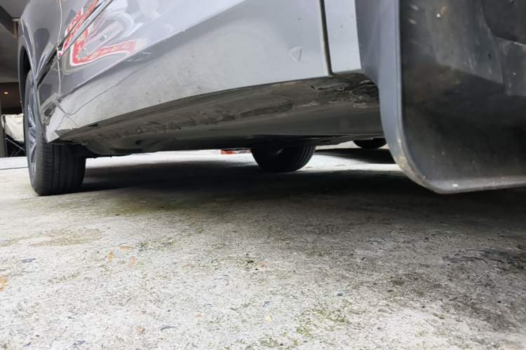 Used Volkswagen Tiguan L New Energy 2022 430 PHEV Plug-in Hybrid Prestige Edition Right Side Sill