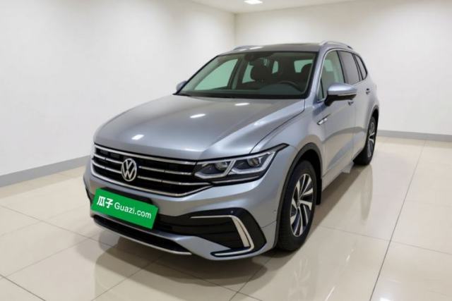 Ojetý Volkswagen Tiguan L New Energy 2022 430 PHEV Plug-in Hybrid Flagship Edition