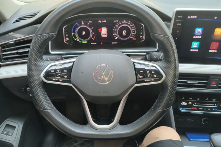 Used Volkswagen Tiguan L New Energy 2022 430 PHEV Plug-in Hybrid Prestige Edition Steering Wheel