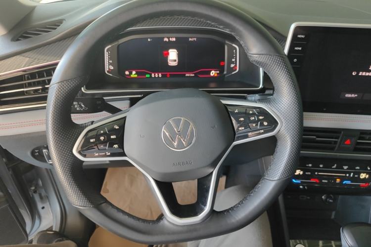 Used Volkswagen Tiguan L New Energy 2022 430 PHEV Plug-in Hybrid Flagship Edition Steering Wheel