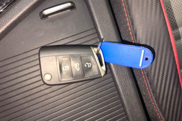 Used Volkswagen Tiguan L New Energy 2022 430 PHEV Plug-in Hybrid Flagship Edition Vehicle Key