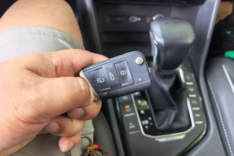 Used Volkswagen Tiguan L New Energy 2022 430 PHEV Plug-in Hybrid Prestige Edition Vehicle Key