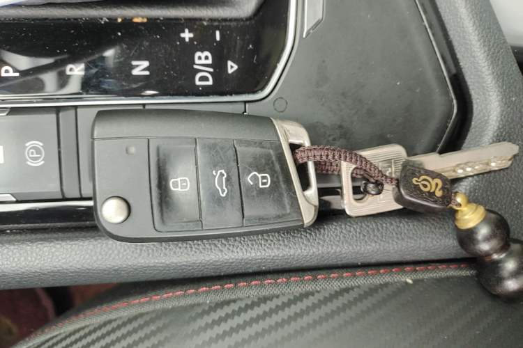 Used Volkswagen Tiguan L New Energy 2022 430 PHEV Plug-in Hybrid Prestige Edition Vehicle Key