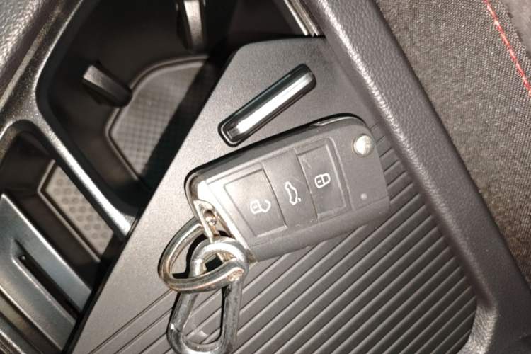 Used Volkswagen Tiguan L New Energy 2022 430 PHEV Plug-in Hybrid Flagship Edition Vehicle Key
