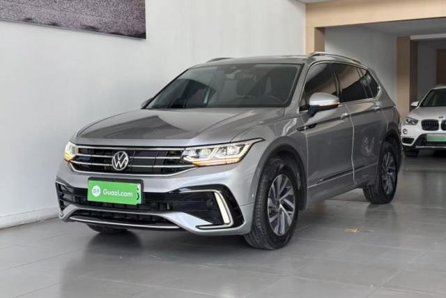 Ojetý Volkswagen Tiguan L New Energy 2022 430 PHEV Plug-in Hybrid Flagship Edition