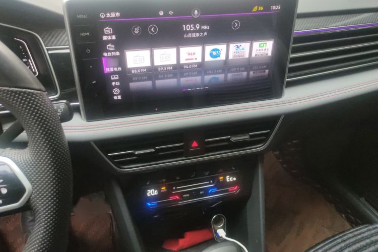 Used Volkswagen Tiguan L New Energy 2022 430 PHEV Plug-in Hybrid Flagship Edition Audio And AC Panel