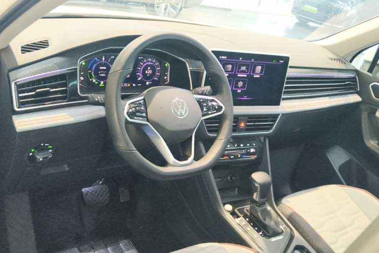 Used Volkswagen Tiguan L New Energy 2022 430 PHEV Plug-in Hybrid Flagship Edition Center Console