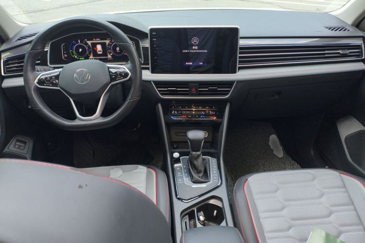 Used Volkswagen Tiguan L New Energy 2022 430 PHEV Plug-in Hybrid Flagship Edition Center Console