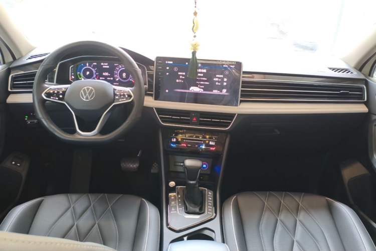 Used Volkswagen Tiguan L New Energy 2022 430 PHEV Plug-in Hybrid Prestige Edition Center Console