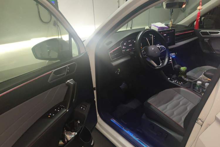Used Volkswagen Tiguan L New Energy 2022 430 PHEV Plug-in Hybrid Flagship Edition Driver Seat