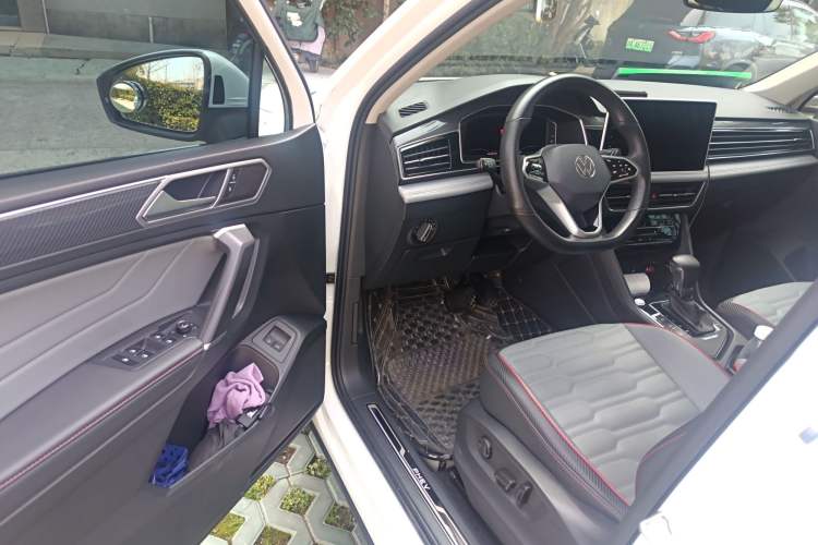 Used Volkswagen Tiguan L New Energy 2022 430 PHEV Plug-in Hybrid Flagship Edition Driver Seat