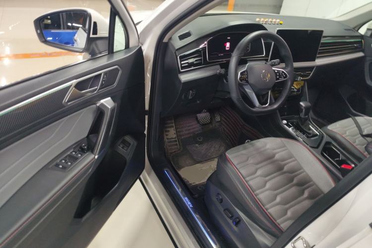 Used Volkswagen Tiguan L New Energy 2022 430 PHEV Plug-in Hybrid Flagship Edition Driver Seat