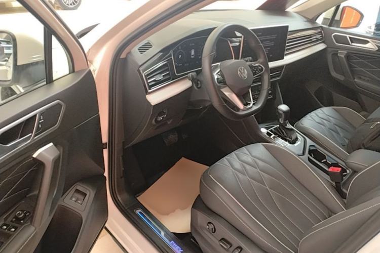 Used Volkswagen Tiguan L New Energy 2022 430 PHEV Plug-in Hybrid Prestige Edition Driver Seat