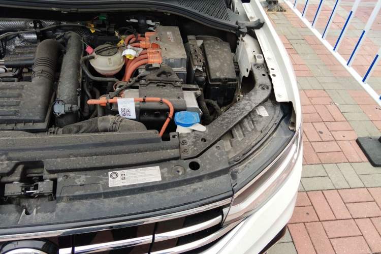 Used Volkswagen Tiguan L New Energy 2022 430 PHEV Plug-in Hybrid Prestige Edition Engine Bay Left
