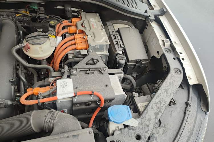 Used Volkswagen Tiguan L New Energy 2022 430 PHEV Plug-in Hybrid Flagship Edition Engine Bay Left