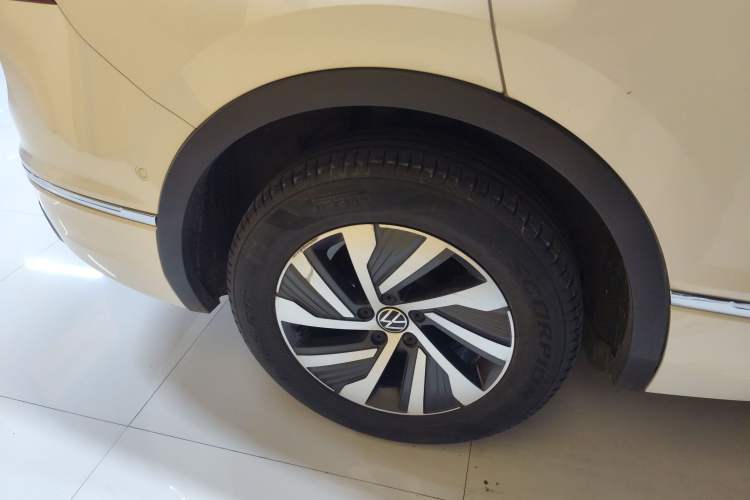 Used Volkswagen Tiguan L New Energy 2022 430 PHEV Plug-in Hybrid Flagship Edition Exterior 5
