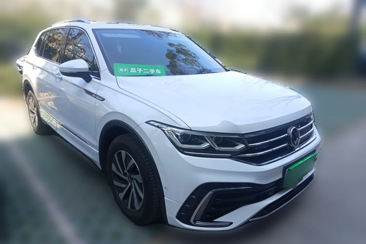 Used Volkswagen Tiguan L New Energy 2022 430 PHEV Plug-in Hybrid Flagship Edition Front Right 45 Deg
