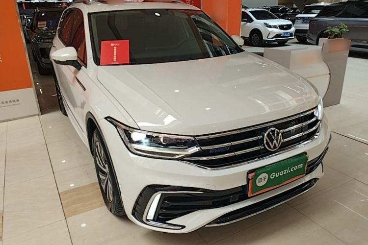 Used Volkswagen Tiguan L New Energy 2022 430 PHEV Plug-in Hybrid Prestige Edition Front Right 45 Deg